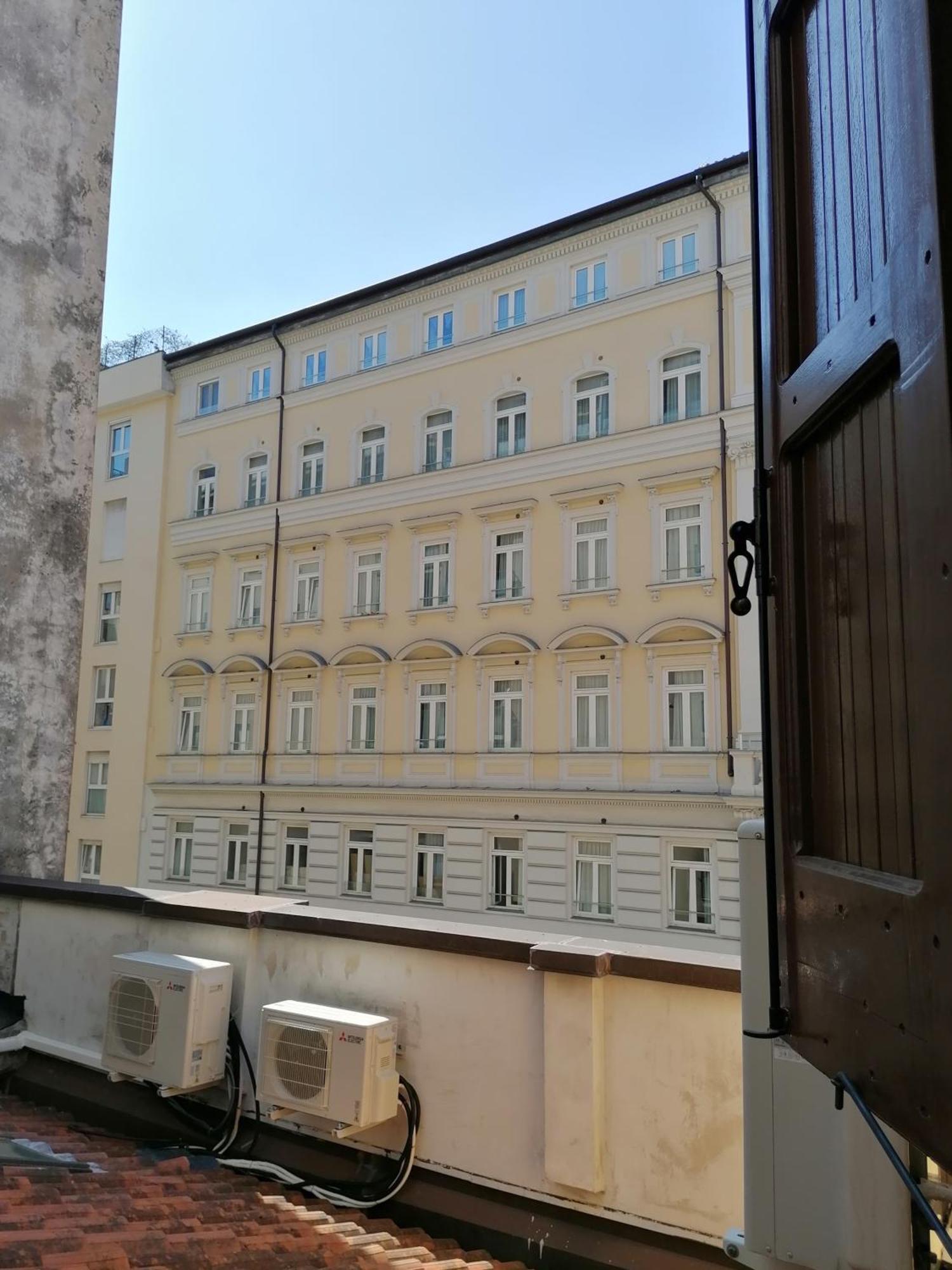 Ferienwohnung Tana Bianca Triest Exterior foto
